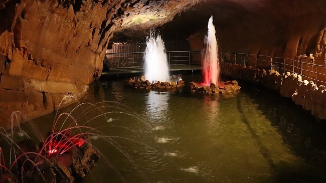 caves tours with windland tours